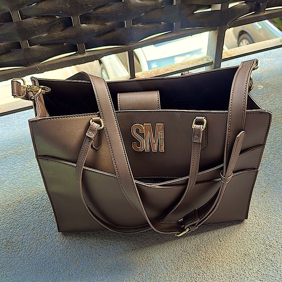 COPY - Steve Madden 2 piece ToteBag with Detachable Crossbody & Smaller purse/p… - Picture 4 of 16